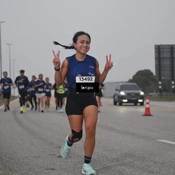 Runner Photo 7587934