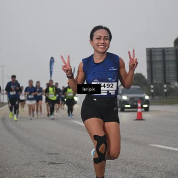 Runner Photo 7587936