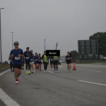 Runner Photo 7587939