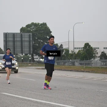 Runner Photo 7587984