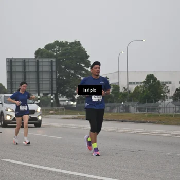 Runner Photo 7587985
