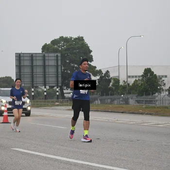 Runner Photo 7587986