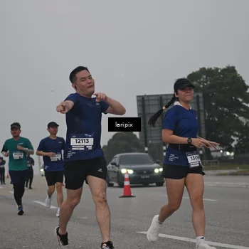 Runner Photo 7588006