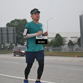 Runner Photo 7588021