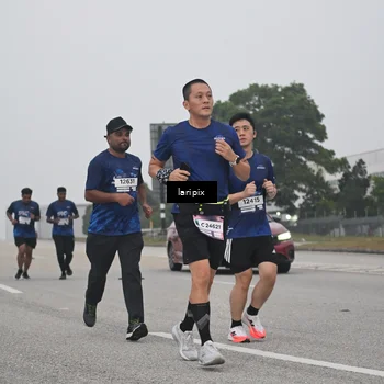 Runner Photo 7588031