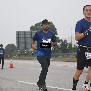 Runner Photo 7588037