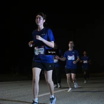Runner Photo 7588045