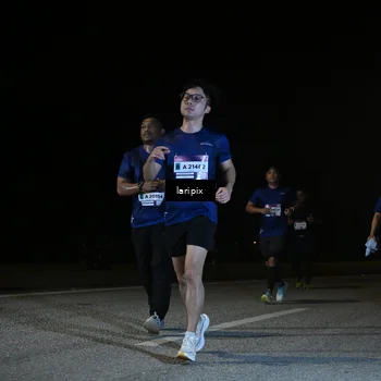 Runner Photo 7588047