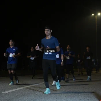 Runner Photo 7588056