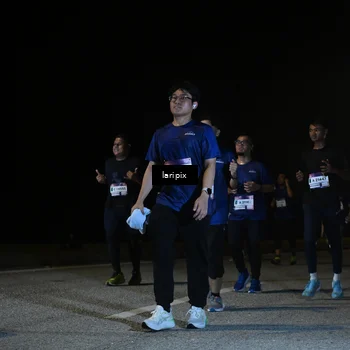 Runner Photo 7588062