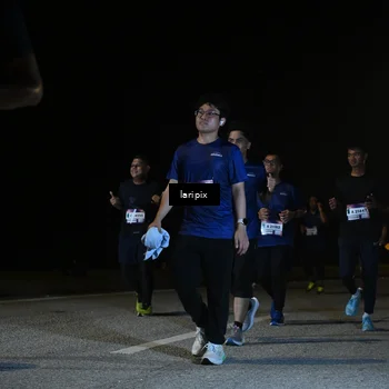 Runner Photo 7588064