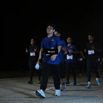 Runner Photo 7588065