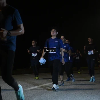 Runner Photo 7588066