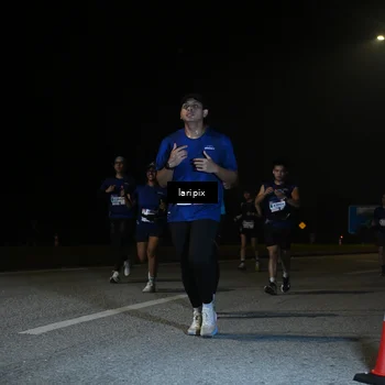 Runner Photo 7588131