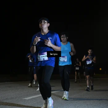 Runner Photo 7588133