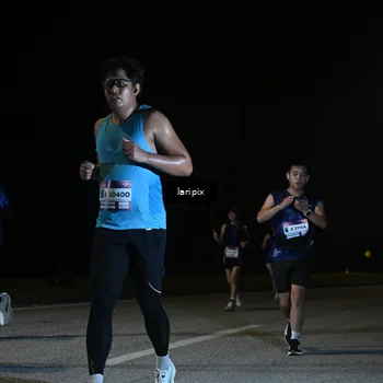 Runner Photo 7588145