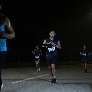 Runner Photo 7588155