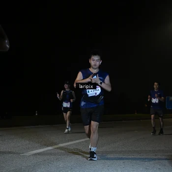 Runner Photo 7588158