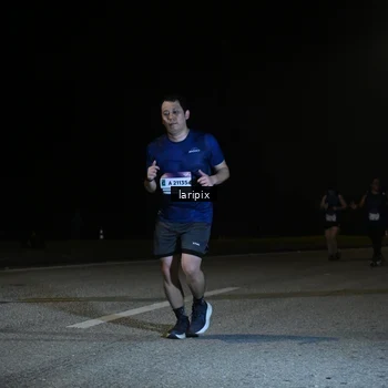 Runner Photo 7588160
