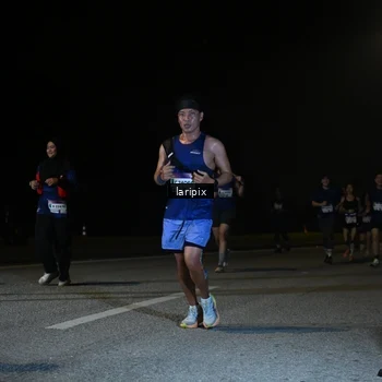 Runner Photo 7588255