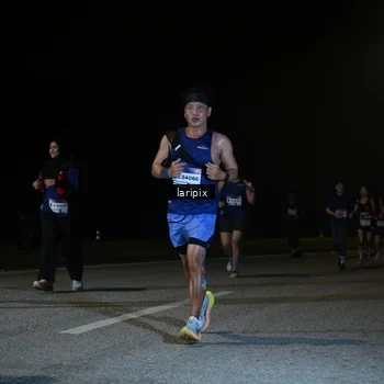 Runner Photo 7588256