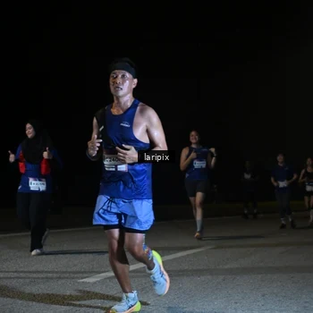 Runner Photo 7588258