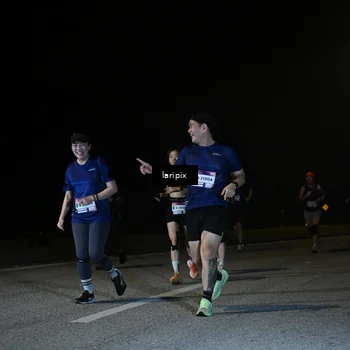 Runner Photo 7588270