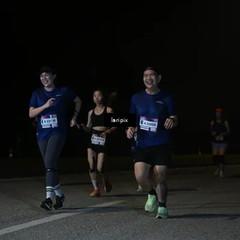 Runner Photo 7588272