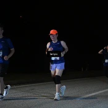 Runner Photo 7588302