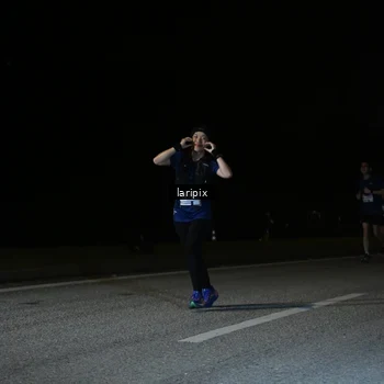 Runner Photo 7588305