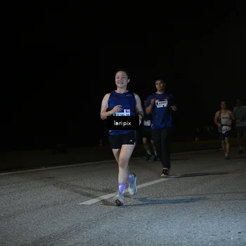 Runner Photo 7588328