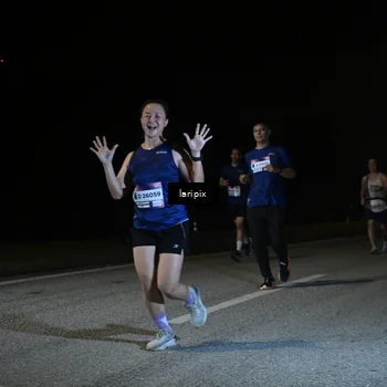 Runner Photo 7588340