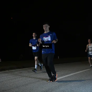 Runner Photo 7588346