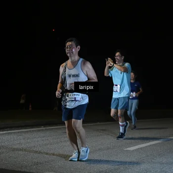 Runner Photo 7588351