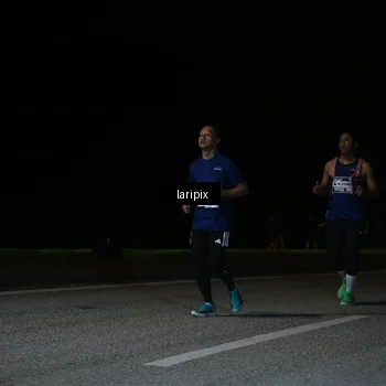 Runner Photo 7588371