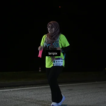 Runner Photo 7588374