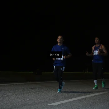 Runner Photo 7588375