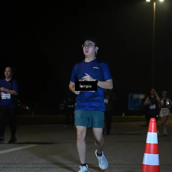 Runner Photo 7588383