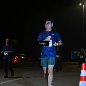 Runner Photo 7588385