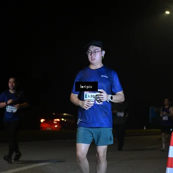 Runner Photo 7588387