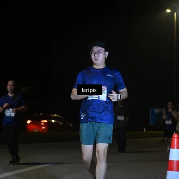 Runner Photo 7588388