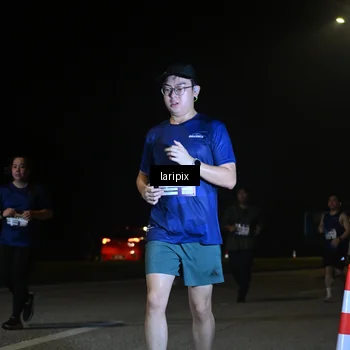 Runner Photo 7588390