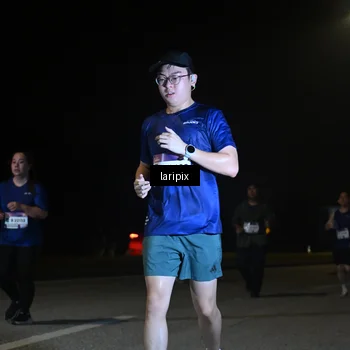 Runner Photo 7588396