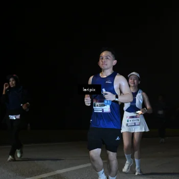 Runner Photo 7588401