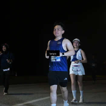 Runner Photo 7588404