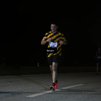 Runner Photo 7588419