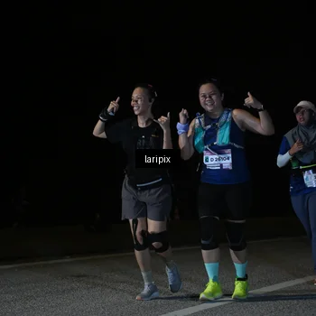 Runner Photo 7588436
