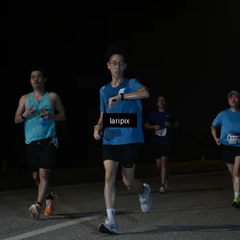 Runner Photo 7588449