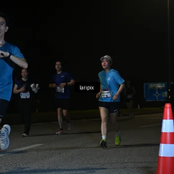 Runner Photo 7588457