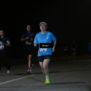 Runner Photo 7588463